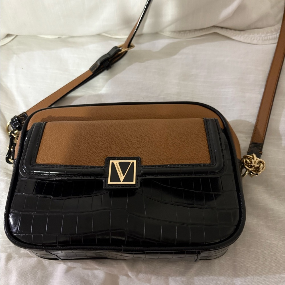 Elegant Black and Brown Crossbody Bag